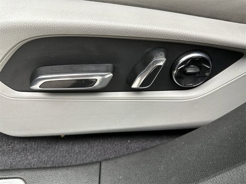 Used 2019 Acura RDX AWD w/ Advance Package image 12