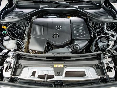 Certified 2025 Mercedes-Benz GLC 350e 4MATIC image 27