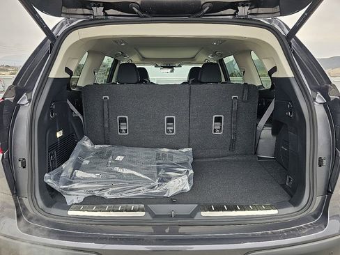 New 2026 Subaru Ascent Bronze Edition image 10