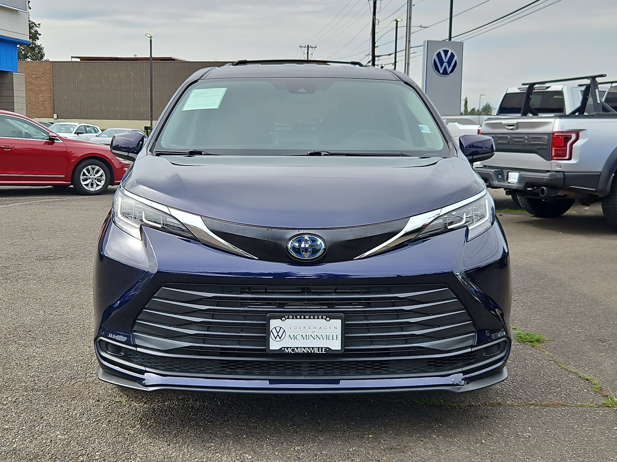 Used 2022 Toyota Sienna LE FWD image 8