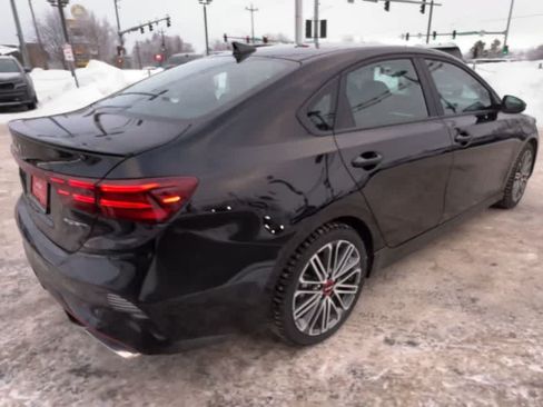 Certified 2022 Kia Forte GT FWD image 8