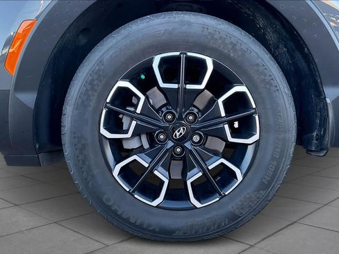 Used 2022 Hyundai Santa Cruz SEL image 11