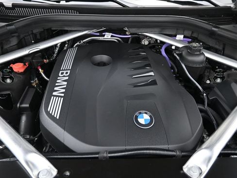 New 2027 BMW X7 xDrive40i AWD/4WD image 18