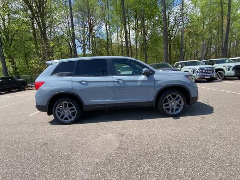 Used 2023 Honda Passport EX-L image 12