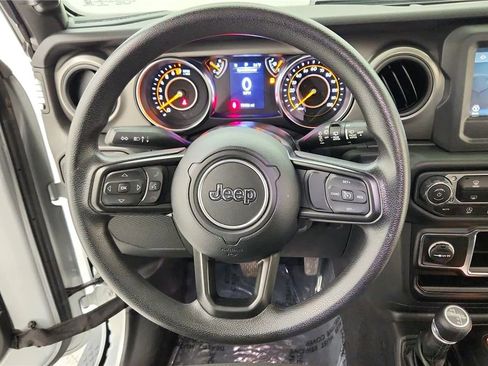 Used 2022 Jeep Wrangler Unlimited Sport AWD/4WD image 31