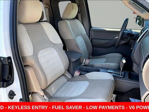 Used 2012 Nissan Frontier SV RWD image 28