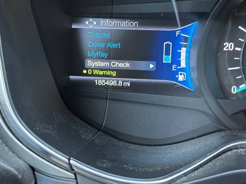 Used 2013 Ford Fusion SE FWD image 35