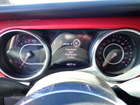 Used 2022 Jeep Wrangler Unlimited Rubicon w/ Dual Top Group image 15