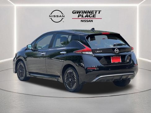 Certified 2024 Nissan Leaf SV Plus FWD image 22