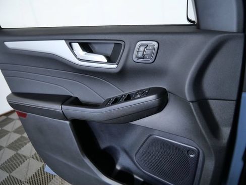 Certified 2024 Ford Escape Platinum AWD/4WD image 26