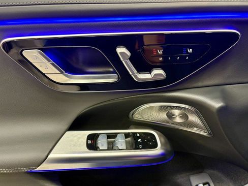 New 2025 Mercedes-Benz E 350 Sedan image 8