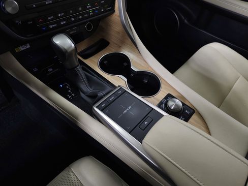 Certified 2022 Lexus RX 350 AWD w/ Premium Package image 30