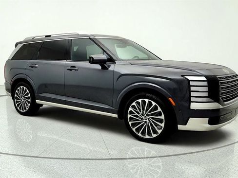 Used 2026 Hyundai Palisade Calligraphy AWD/4WD image 3
