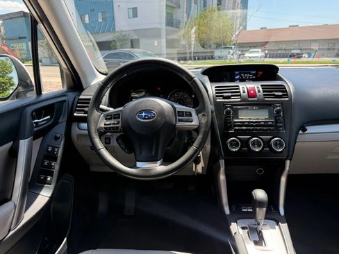 Used 2015 Subaru Forester 2.5i Limited w/ Popular Package #1 AWD/4WD image 18