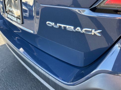 Used 2024 Subaru Outback Premium AWD/4WD image 26