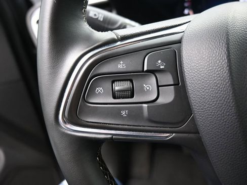 Used 2025 Buick Encore GX Preferred AWD/4WD image 14