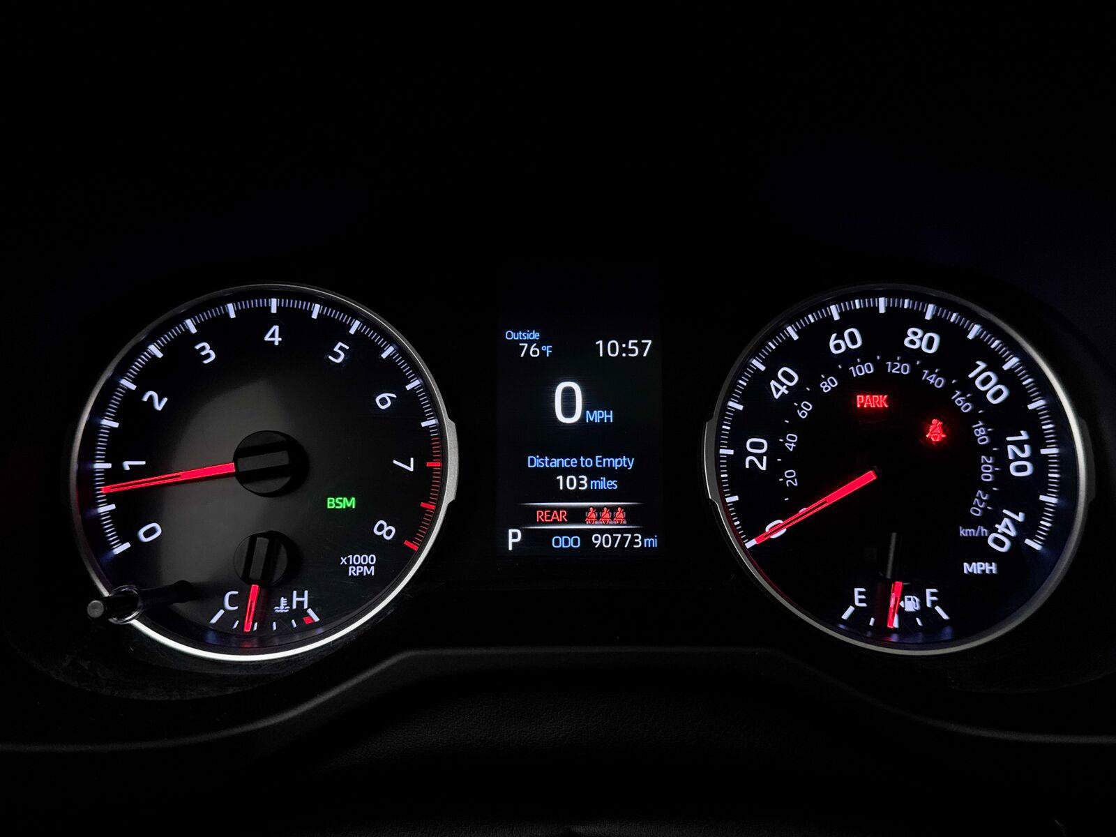 Used 2020 Toyota RAV4 XLE w/ Convenience Package FWD image 35