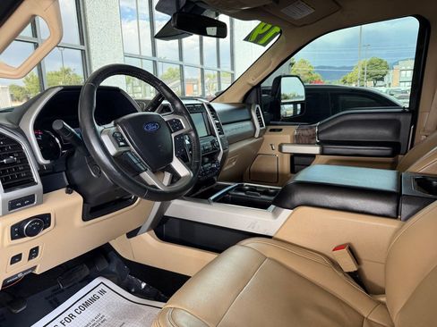 Used 2019 Ford F250 XLT AWD/4WD image 7