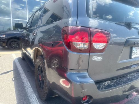 Used 2021 Toyota Sequoia TRD Pro AWD/4WD image 4