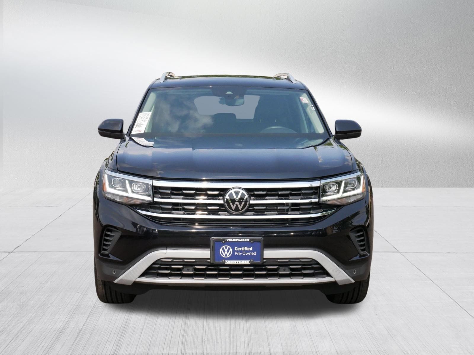 Certified 2023 Volkswagen Atlas SEL AWD/4WD image 2
