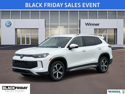 New 2025 Volkswagen Tiguan SE
