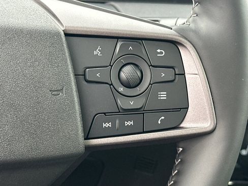 New 2026 Nissan Sentra SV image 25