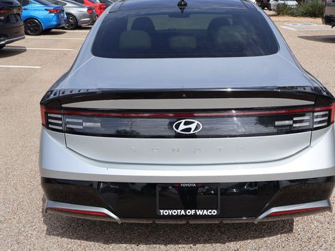 Used 2025 Hyundai Sonata SEL FWD image 4