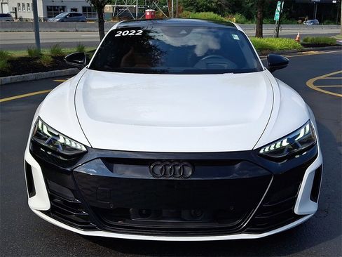 Used 2022 Audi RS e-tron GT w/ Carbon Performance Package image 9