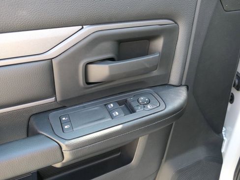 New 2026 RAM 5500 Tradesman w/ Chrome Appearance Group image 14