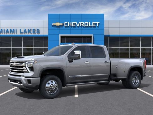 New 2026 Chevrolet Silverado 3500 High Country w/ Technology Package AWD/4WD image 2