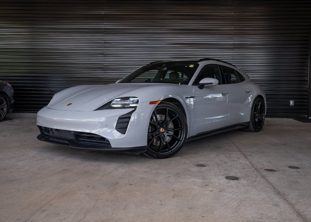 Certified 2024 Porsche Taycan GTS AWD/4WD image 1
