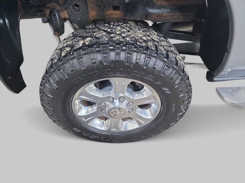 Used 2019 RAM 2500 Big Horn image 33