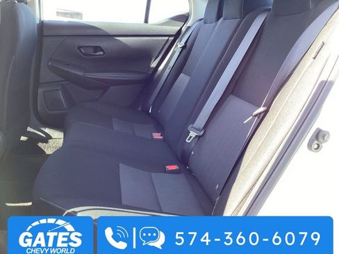 Used 2025 Nissan Sentra SV image 13