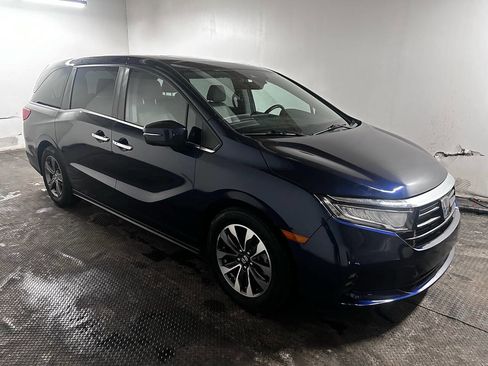 Used 2022 Honda Odyssey EX-L image 3