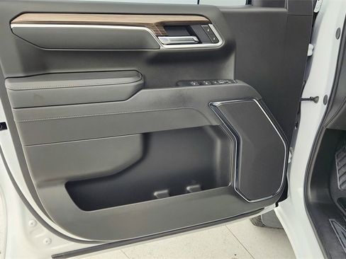 Certified 2025 Chevrolet Silverado 1500 LT Trail Boss image 26