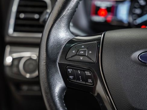 Used 2016 Ford Explorer Limited w/ Equipment Group 301A image 34