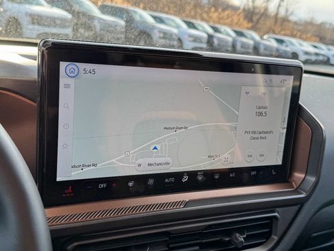 Certified 2025 Ford Bronco Sport Outer Banks w/ Outer Banks Tech Package+ image 32