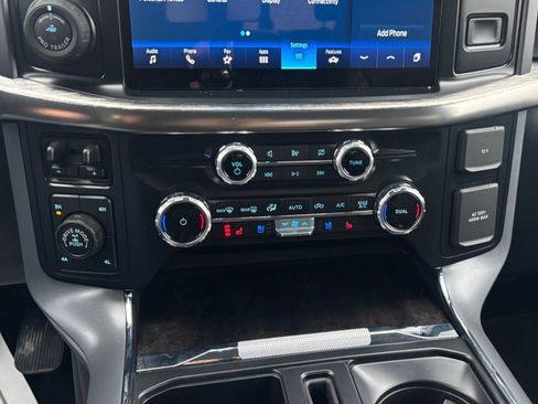 Certified 2022 Ford F150 Lariat AWD/4WD image 43