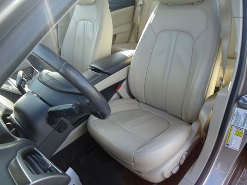 Used 2018 Lincoln MKZ Select w/ Technology Package image 26