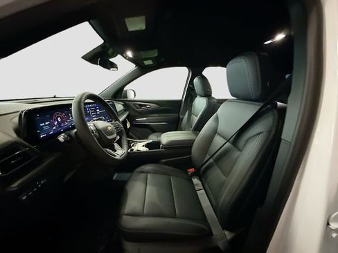New 2026 Chevrolet Traverse LT w/ LPO, Floor Liner Package image 22