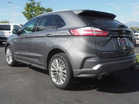 Used 2021 Ford Edge Titanium w/ Equipment Group 301A image 7