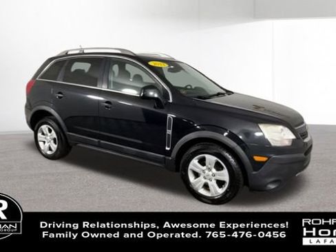 Used 2013 Chevrolet Captiva Sport LS image 2