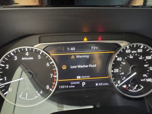 Used 2024 Nissan Pathfinder SL FWD image 4