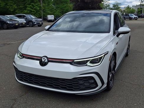 Used 2024 Volkswagen GTI SE FWD image 4