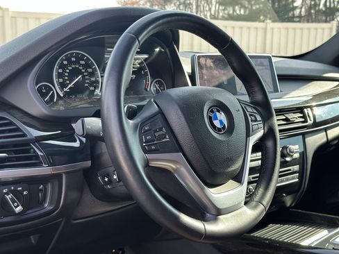 Used 2018 BMW X5 xDrive40e w/ M Sport Package image 19