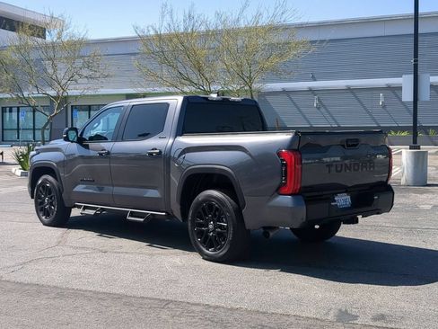 Used 2025 Toyota Tundra Limited AWD/4WD image 5