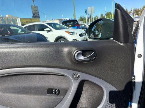 Used 2016 smart fortwo Prime image 17