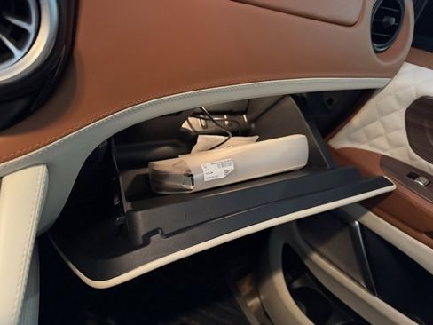 Used 2020 Mercedes-Benz Metris Passenger image 20