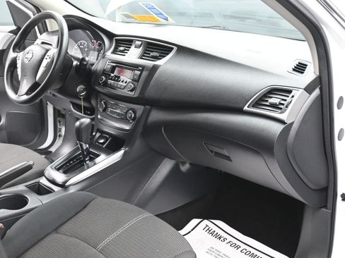 Used 2017 Nissan Sentra S image 25