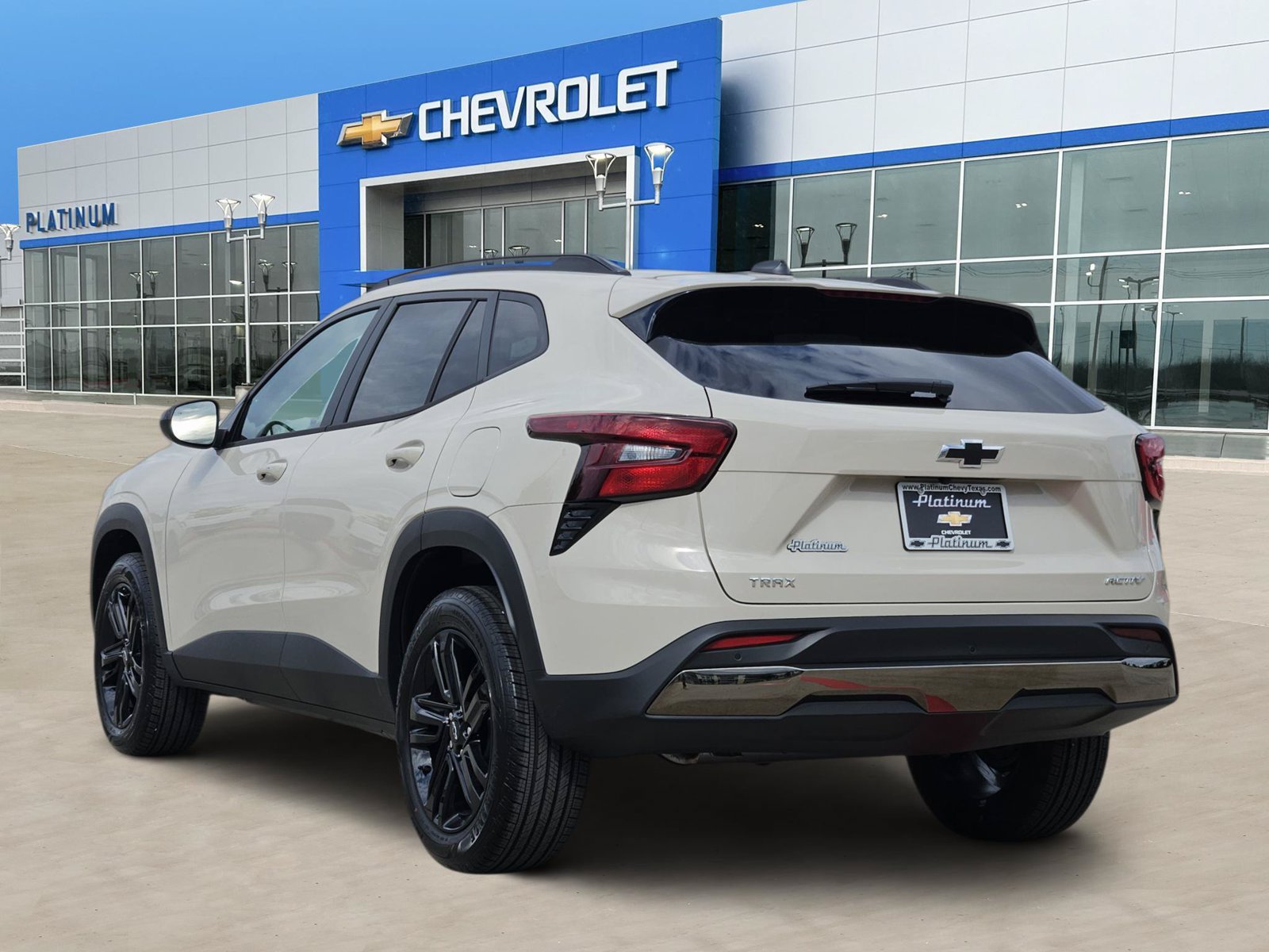 New 2026 Chevrolet Trax ACTIV w/ Driver Confidence Package FWD image 4